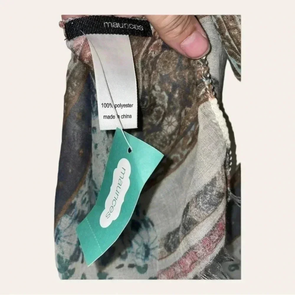 0507. NWT Maurices Fashion Scarf •‎ Patchwork Floral/Striped Print • Pink & Blue